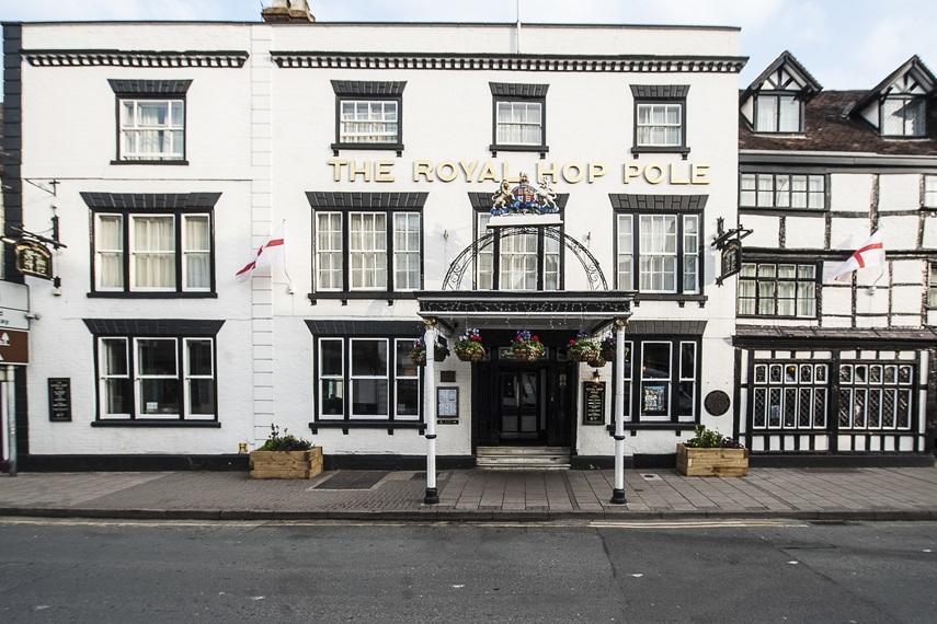 The Royal Hop Pole Wetherspoon 툭스베리 외부 사진